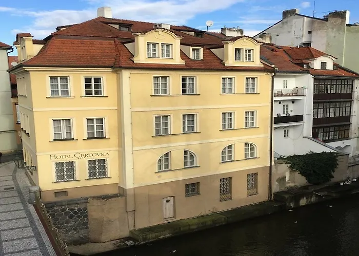 Certovka Hotell Prag